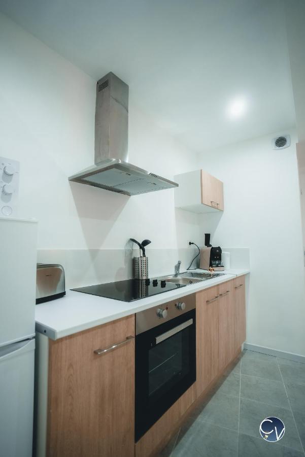 Appartement Neuf Et Moderne Dans Le Centre Ville Bagnols-sur-Cèze Exteriör bild