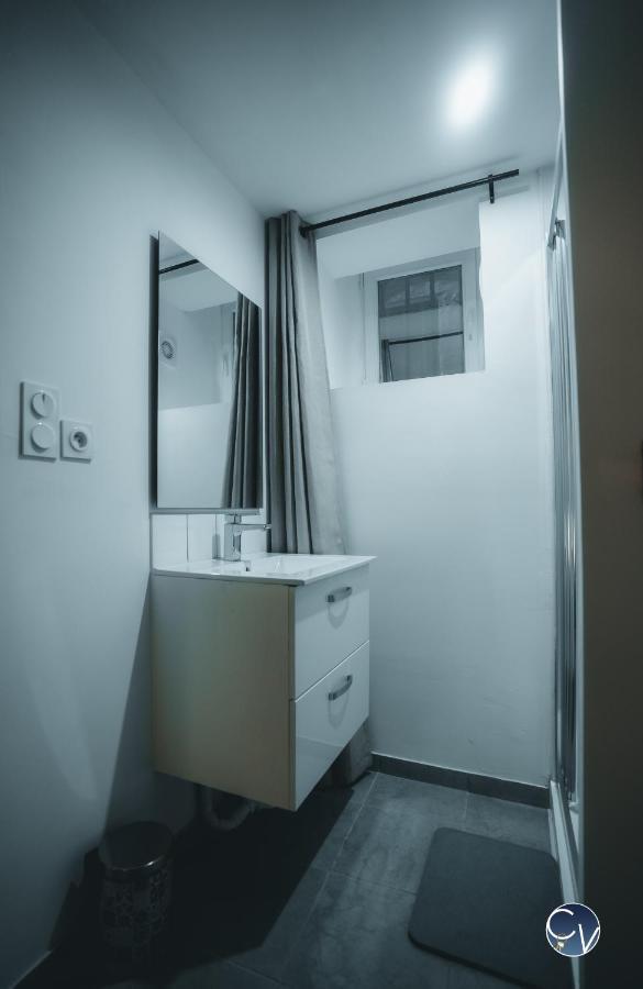 Appartement Neuf Et Moderne Dans Le Centre Ville Bagnols-sur-Cèze Exteriör bild